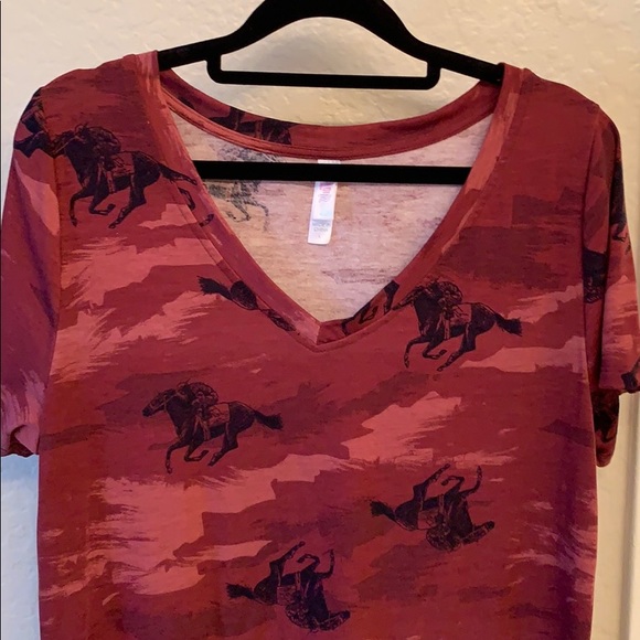 LuLaRoe Tops - Large Lularoe Christy LuLaRoe Tops - Large Lularoe Christy